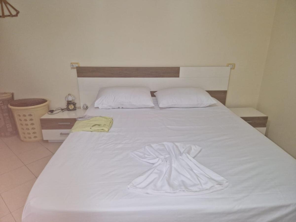Seaside Apartment 15 Durrës Kültér fotó
